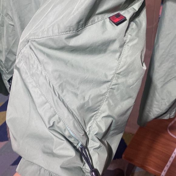 🌟host pick 🌟33. Woolrich green women outdoor wind jacket - Picture 9 of 11